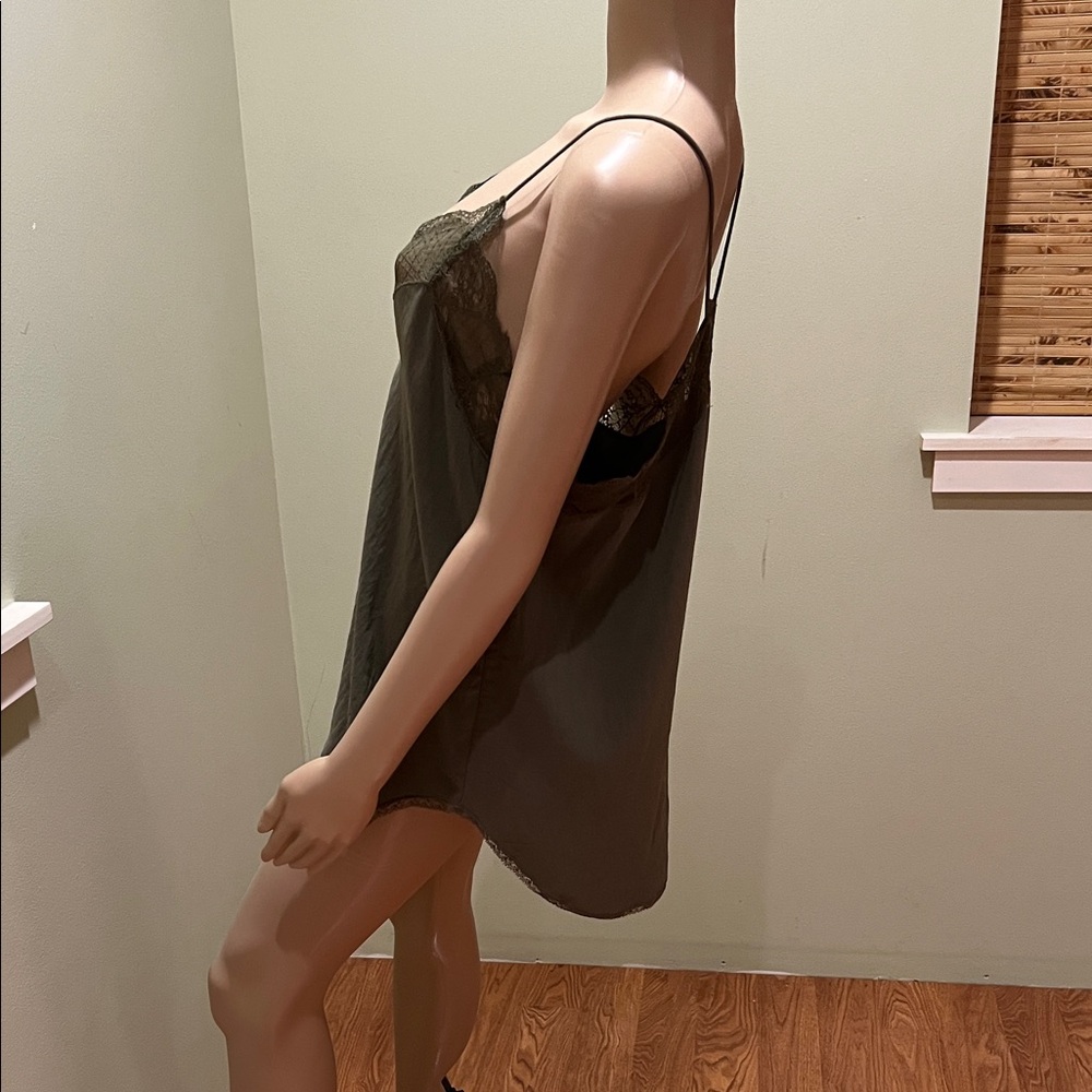 Primitive Elegant Lace Trimmed Green Camisole Size M - Picture 4 of 10